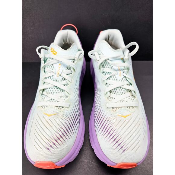 Hoka Women 8 Comfy footwear - Picture 7 of 11